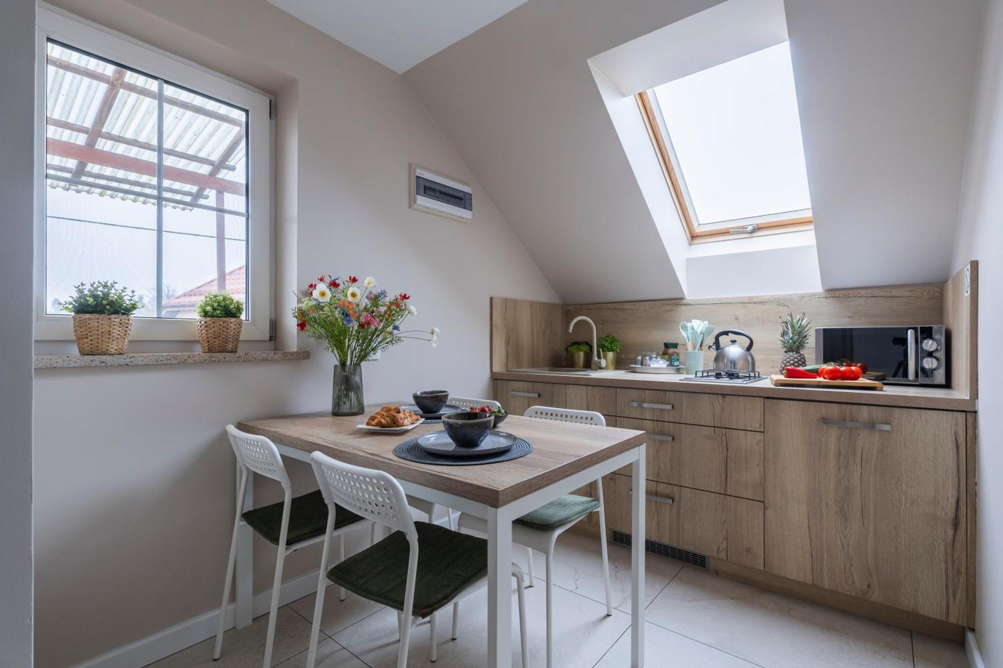 Jaskolka - Pokoje I Apartament Przy Plazy Opolznevoye Bagian luar foto