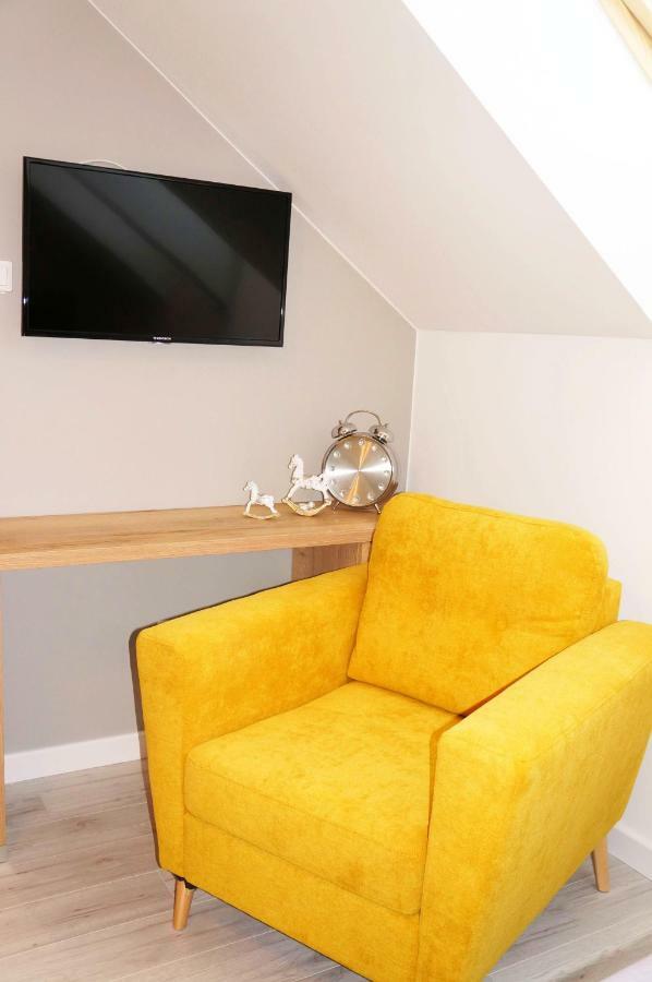 Jaskolka - Pokoje I Apartament Przy Plazy Opolznevoye Bagian luar foto