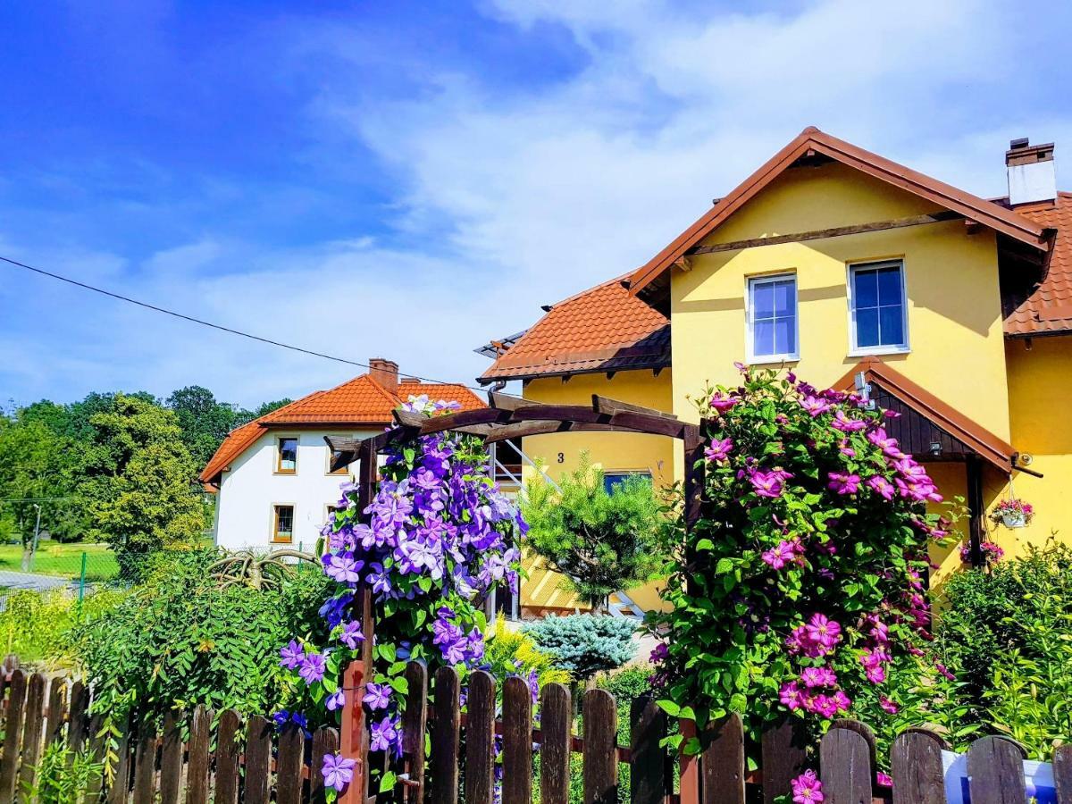 Jaskolka - Pokoje I Apartament Przy Plazy Opolznevoye Bagian luar foto